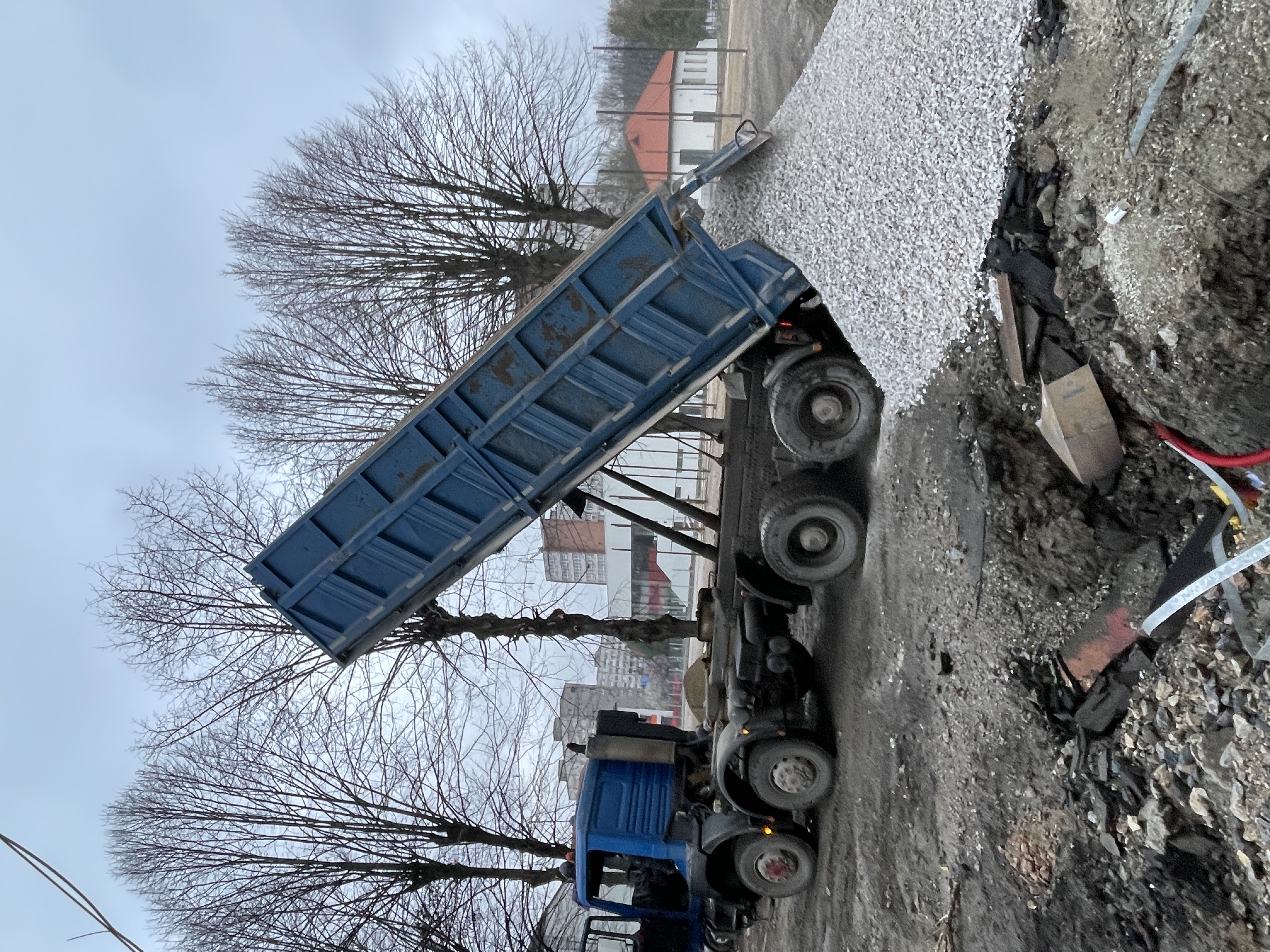 Transport agregate cu basculanta in Resita